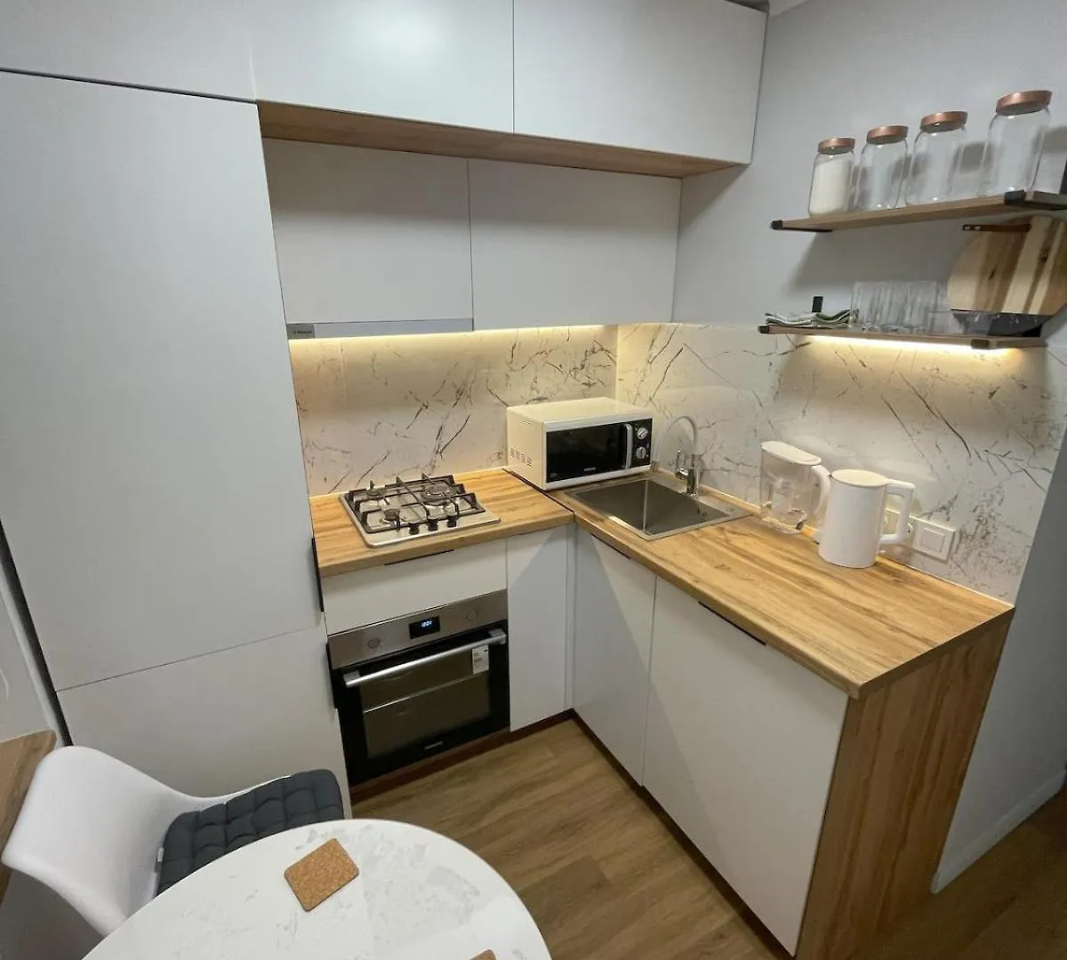 Apartment Двухкомнатная Квартира Возле Ботанического Сада Almaty